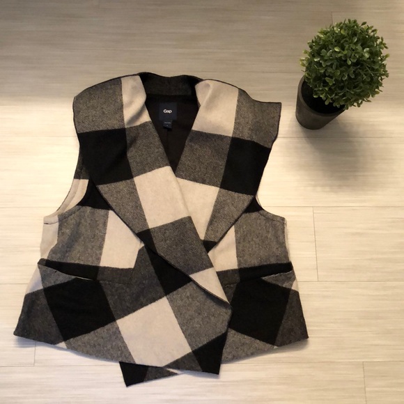 GAP Jackets & Blazers - Gap Vest